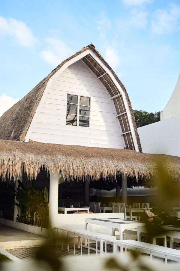 Dream Cowork Hotel Kuta  ภายนอก รูปภาพ